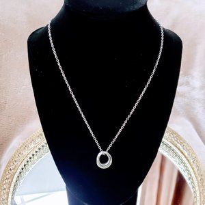 Silver Oval Pendant Necklace